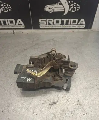 Mercedes-Benz ML W163 Rear door lock A1637302235