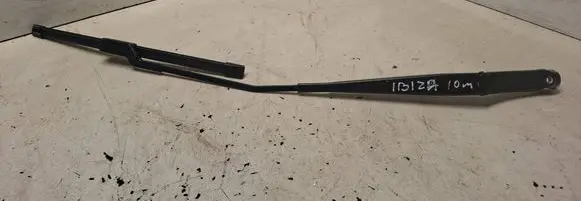 Seat Ibiza IV (6J,6P) Front wiper blade arm 6J1955410