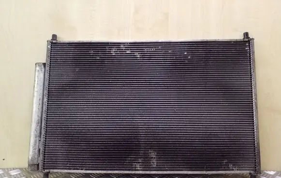 Toyota Avensis T270 A/C cooling radiator (condenser)