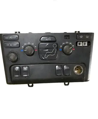 Volvo XC90 Climate control unit 8682734