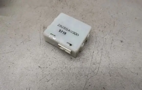 Nissan Primera Other control units/modules 28260AU300