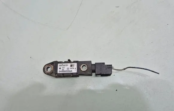 Chrysler Voyager Airbag deployment crash/impact sensor 04896059AA