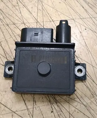 BMW 5 GT F07 Glow plug pre-heat relay 0522140102 0522140 522140