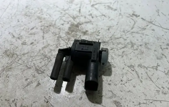 Volkswagen Amarok Turbo solenoid valve 1K0906283A