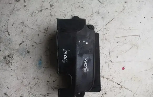 KIA Soul Air intake duct part 282132K000