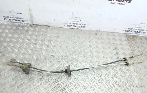 Opel Astra G Gear shift cable linkage 90578381DE