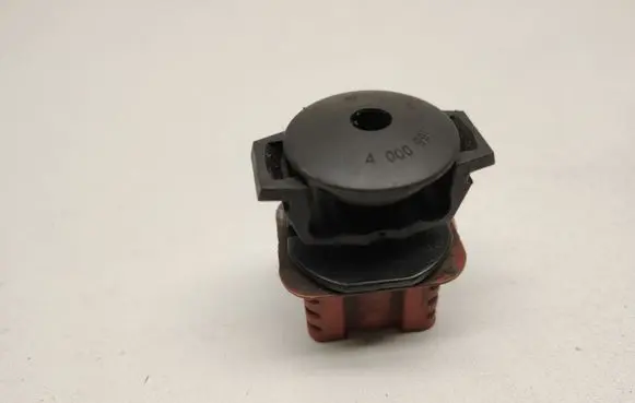 Mercedes-Benz E W212 Radiator mount bracket a0009912595