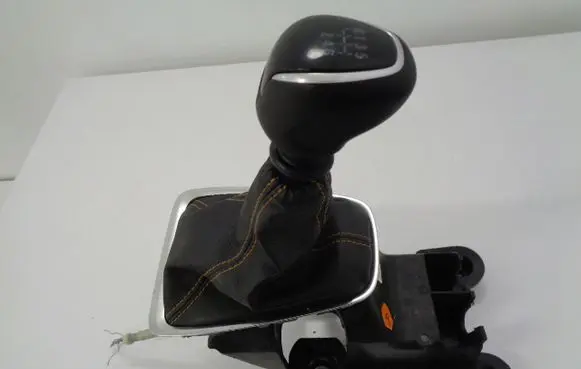 Opel Crossland X Gear shifter/selector