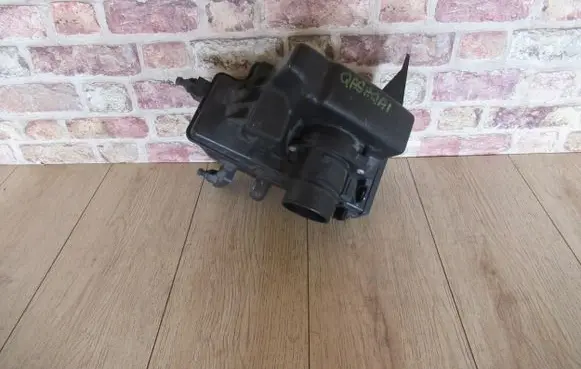 Nissan Qashqai Air filter box cover 