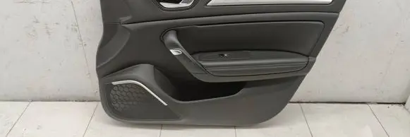 Renault Megane IV Front door card panel trim 809001309R