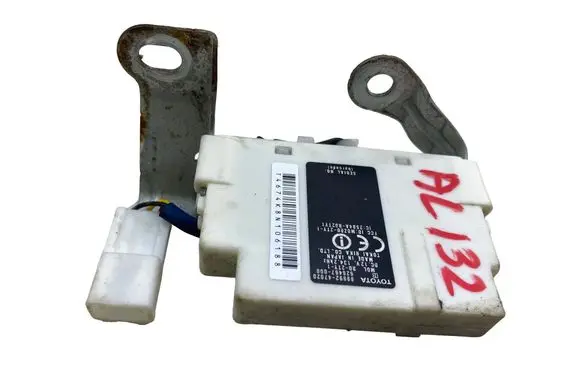 Toyota Prius (XW30) Other control units/modules 8999247020