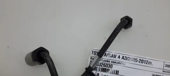 Toyota RAV 4 (XA30) Fuel injector supply line/pipe 2370326030