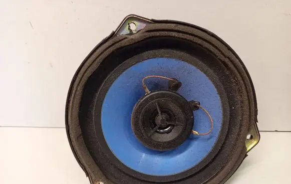 KIA Sorento Rear door speaker 963403E000