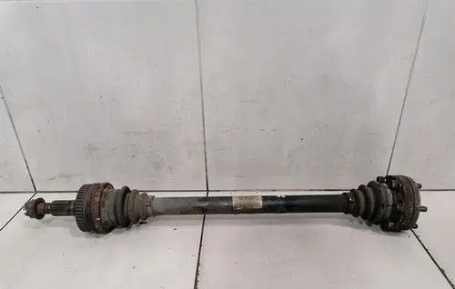 Porsche Boxster 986 Rear driveshaft/prop shaft 98633202410