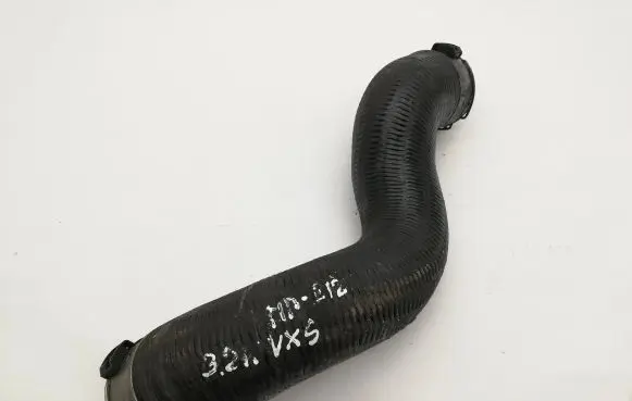 Mercedes-Benz E A207 Intercooler hose/pipe A2045282982
