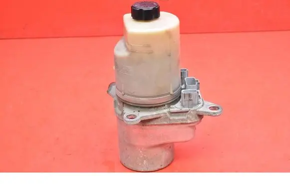 Ford Focus C-MAX Power steering pump 4M51-3K514-AD