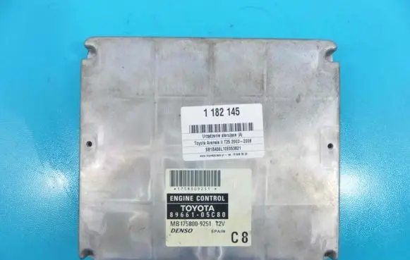 Toyota Avensis T250 Engine control unit/module ECU 89661-05C80 IMPRK1182145