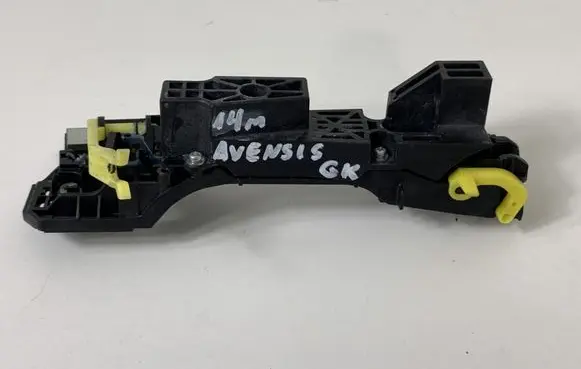 Toyota Avensis T270 Rear door interior handle