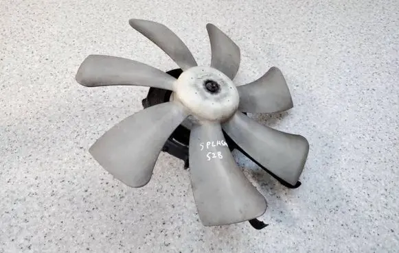 Suzuki Splash Electric radiator cooling fan 263500-5820AOP 263500-5820