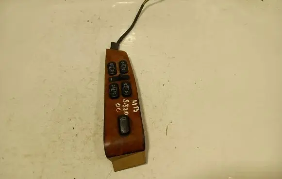 Mercedes-Benz S W220 Quarter vent window switch 50978451