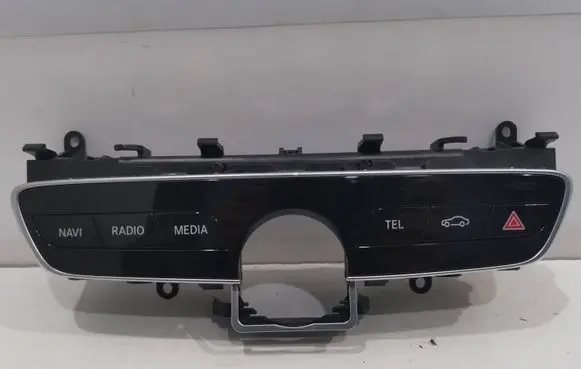 Mercedes-Benz C W205 Head unit multimedia control A2059055619 17006039 SW192600