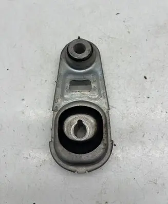 Renault Megane IV Gearbox mounting bracket 112383734R