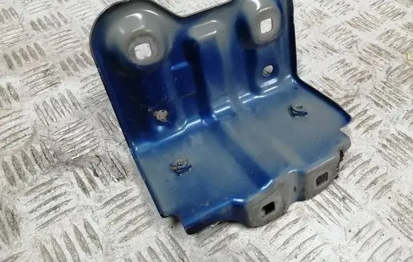 Renault Captur II Fender mounting bracket 663518628R
