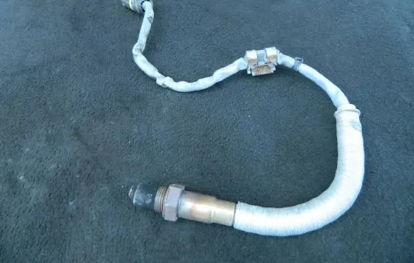 BMW 5 E60 E61 Lambda probe sensor 7545244