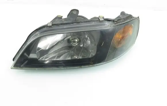 Mitsubishi Space Star Headlight/headlamp 