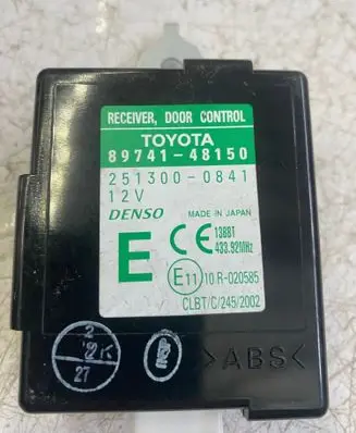 Lexus RX 330 - 350 - 400H Door control unit/module 8974148150