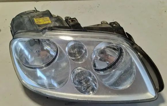 Volkswagen Touran I Headlight/headlamp 1T0941006M 0301205204