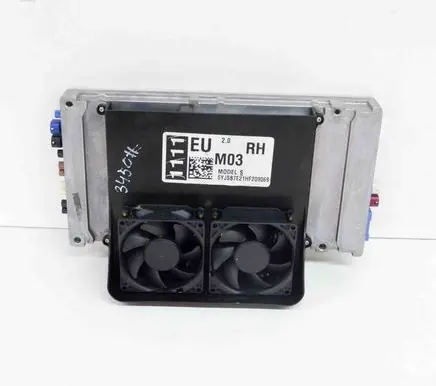 Tesla Model S Other devices 107832100G