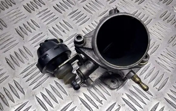 Alfa Romeo 147 Throttle valve position sensor 46823851