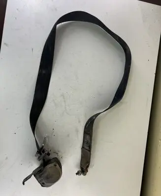 Opel Frontera B Front seatbelt 047102 TFL304075BLK