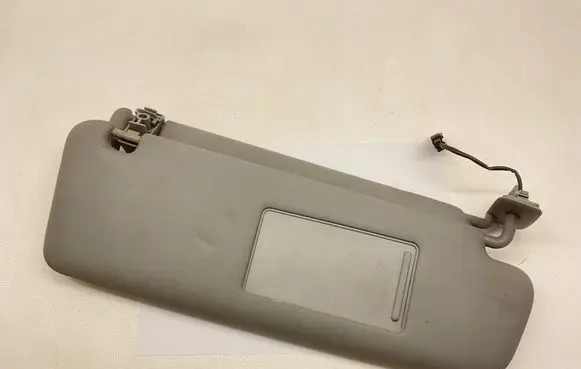 Volkswagen Touareg I Sun visor 7L6857552AC 0407200514