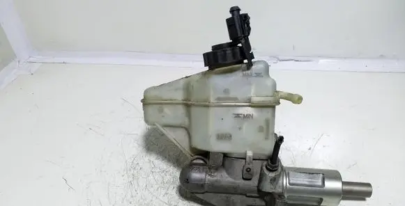 Audi A3 S3 8P Master brake cylinder 1K2611301B