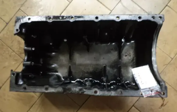 Ford Mondeo MK I Oil sump