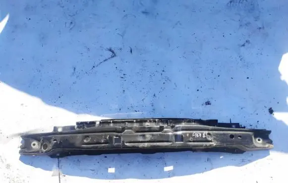 Opel Zafira A Front bumper cross member