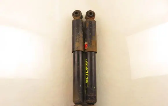 Toyota RAV 4 (XA30) Rear shock absorber/damper 349024