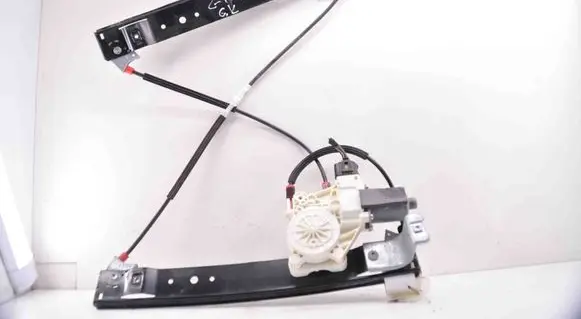 Rear door window regulator with motor