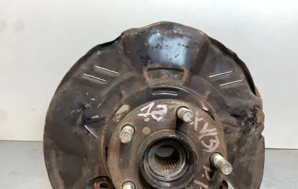 Subaru XV Front wheel hub