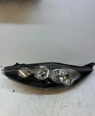 Ford Fiesta Headlight/headlamp 8A6113W030AJ