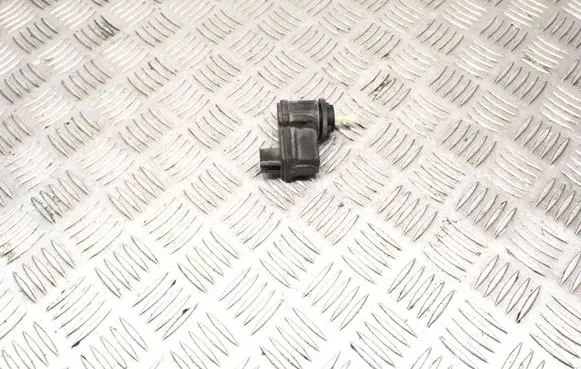 Headlight level adjustment motor
