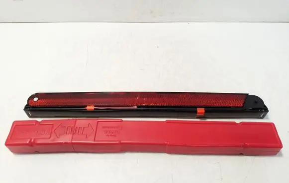 Volkswagen Tiguan Emergency warning sign 8K0860251