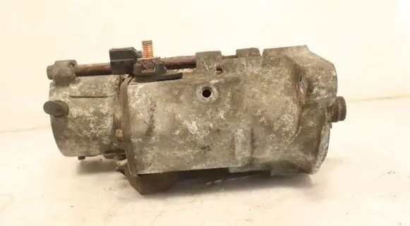 Toyota Corolla Verso E121 Starter motor 428000-2730