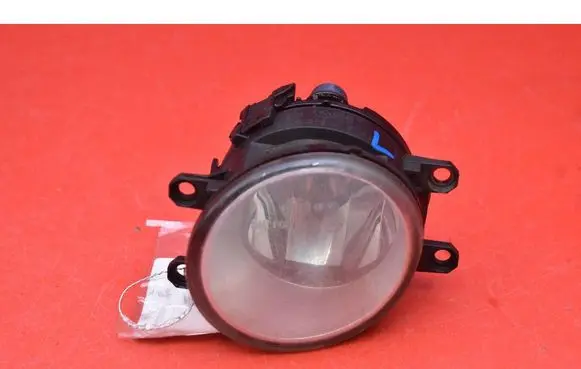 Toyota Corolla Verso E121 Front fog light 1N0271514-01