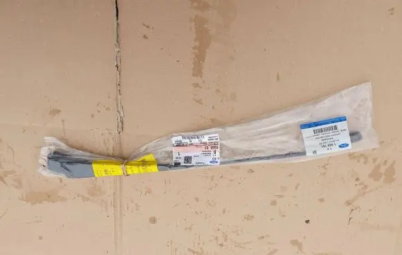 Ford Ka Front wiper linkage and motor 97KG17527AE 97KG-17527-AE