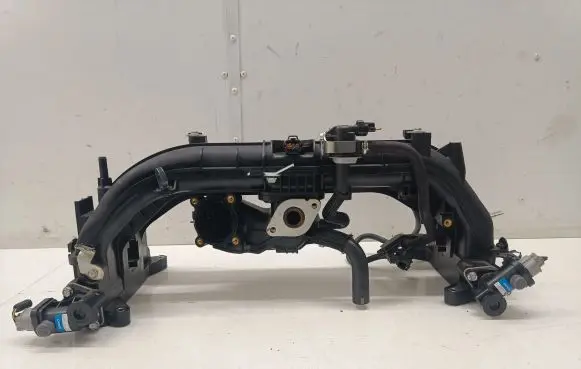 Subaru Forester SK Intake manifold 22627AA540