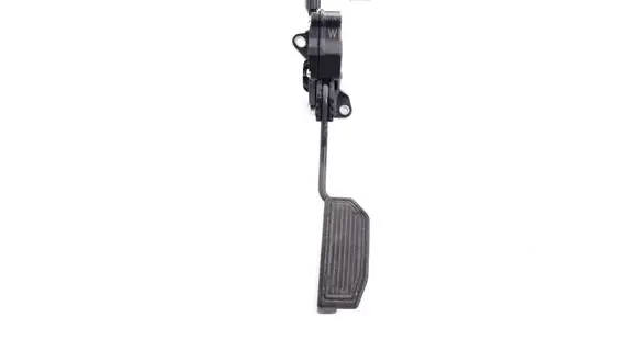 Toyota Prius (XW30) Accelerator throttle pedal 7811012040 1988007830