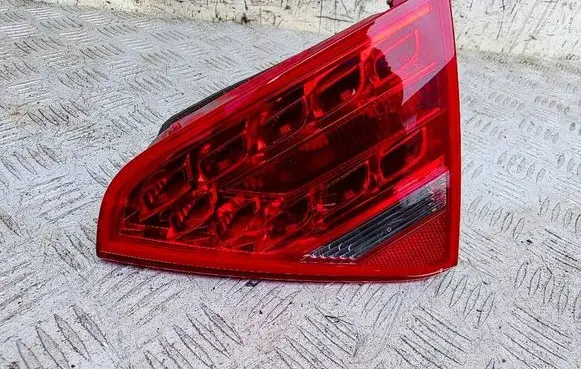 Audi A5 Sportback 8TA Tailgate rear/tail lights 8T0945094A